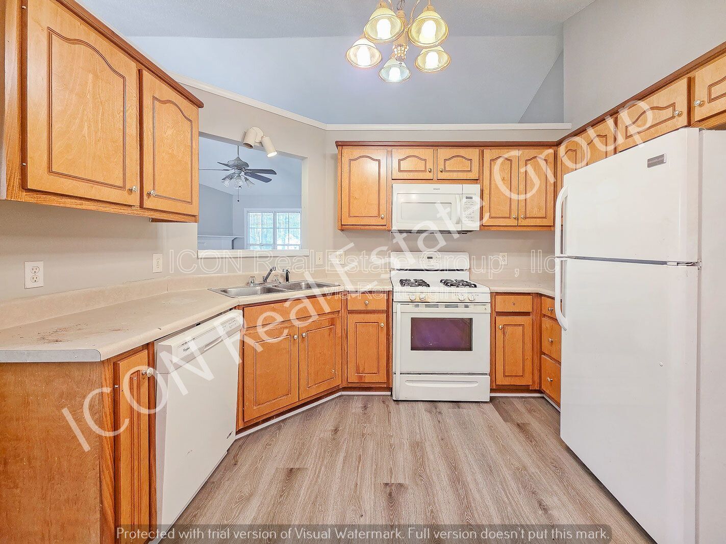 3/2.5 home on large lot -Powder Springs property image