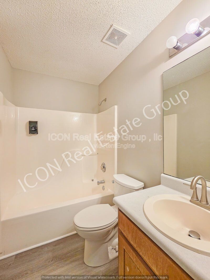 3/2.5 home on large lot -Powder Springs property image