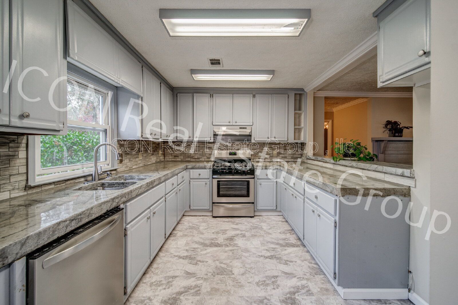 Charming Country Living on 6 Acres – Spacious 2BR Ranch Duplex! property image