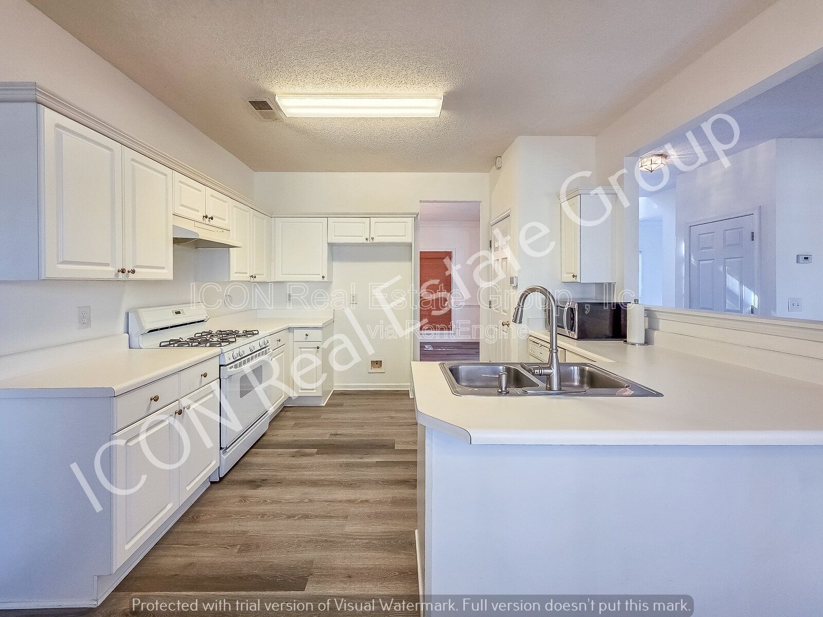 Move in ready 4BR/2.5BA home in a great neighborhood—tucked away on a quiet cul-de-sac! property image