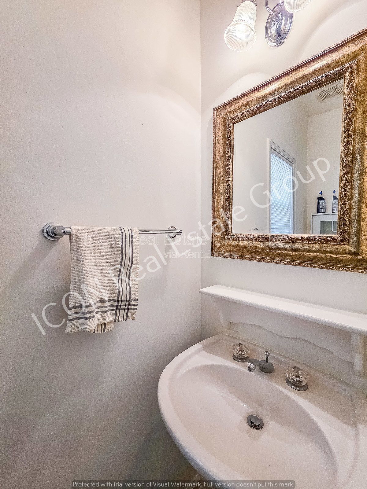 Move in ready 4BR/2.5BA home in a great neighborhood—tucked away on a quiet cul-de-sac! property image