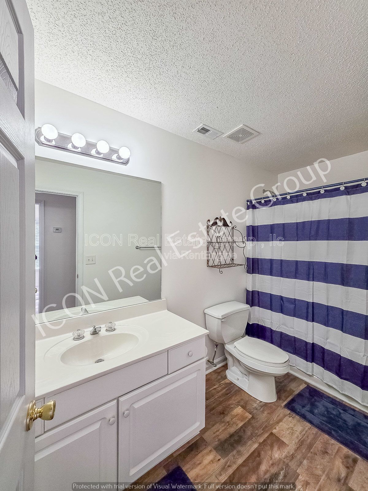 Move in ready 4BR/2.5BA home in a great neighborhood—tucked away on a quiet cul-de-sac! property image