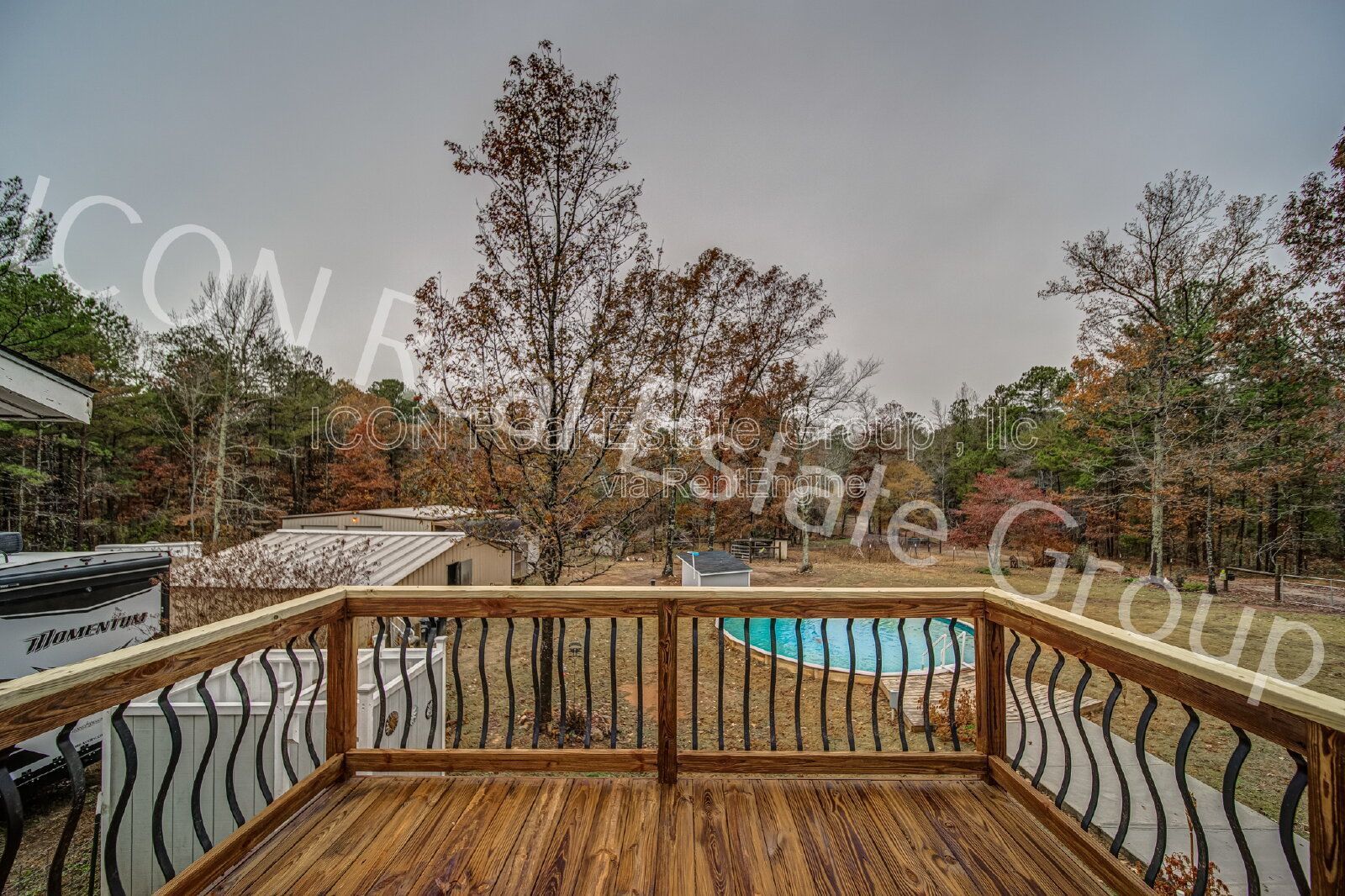 1/1.5 home in the country property image