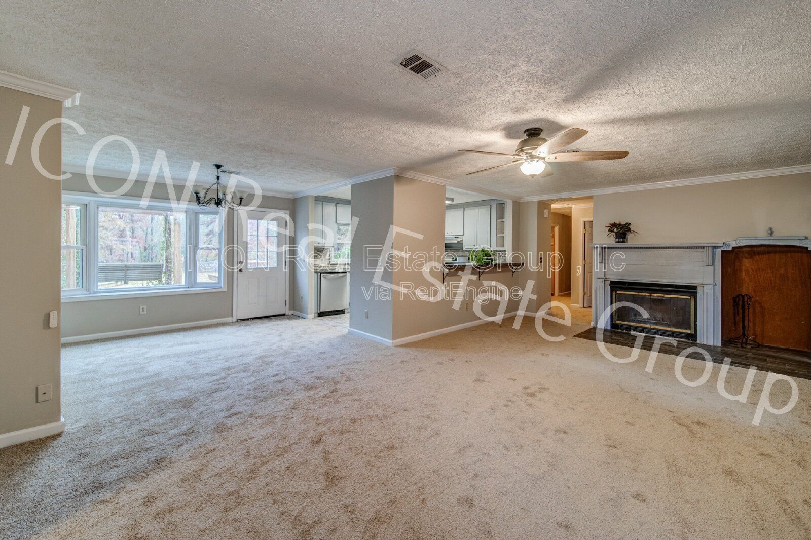 1/1.5 home in the country property image