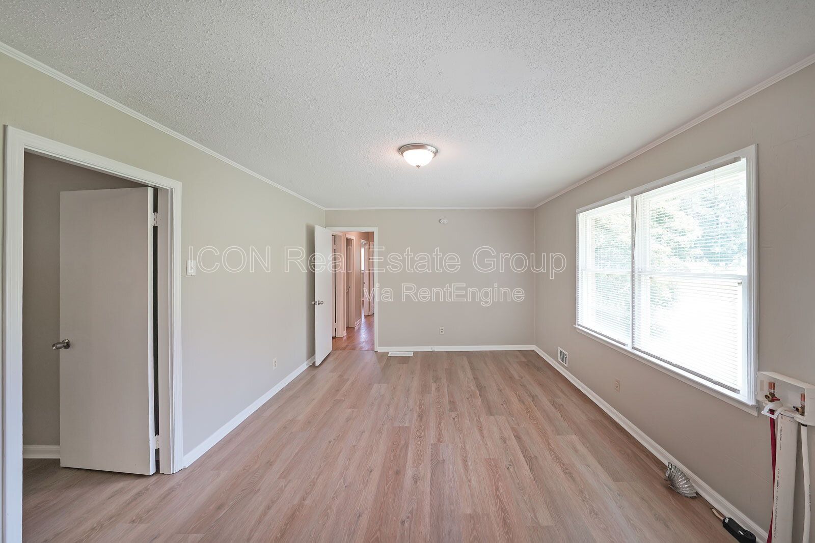 3/1 Ranch home on 4 Acres close to shopping and dining in Canton! property image