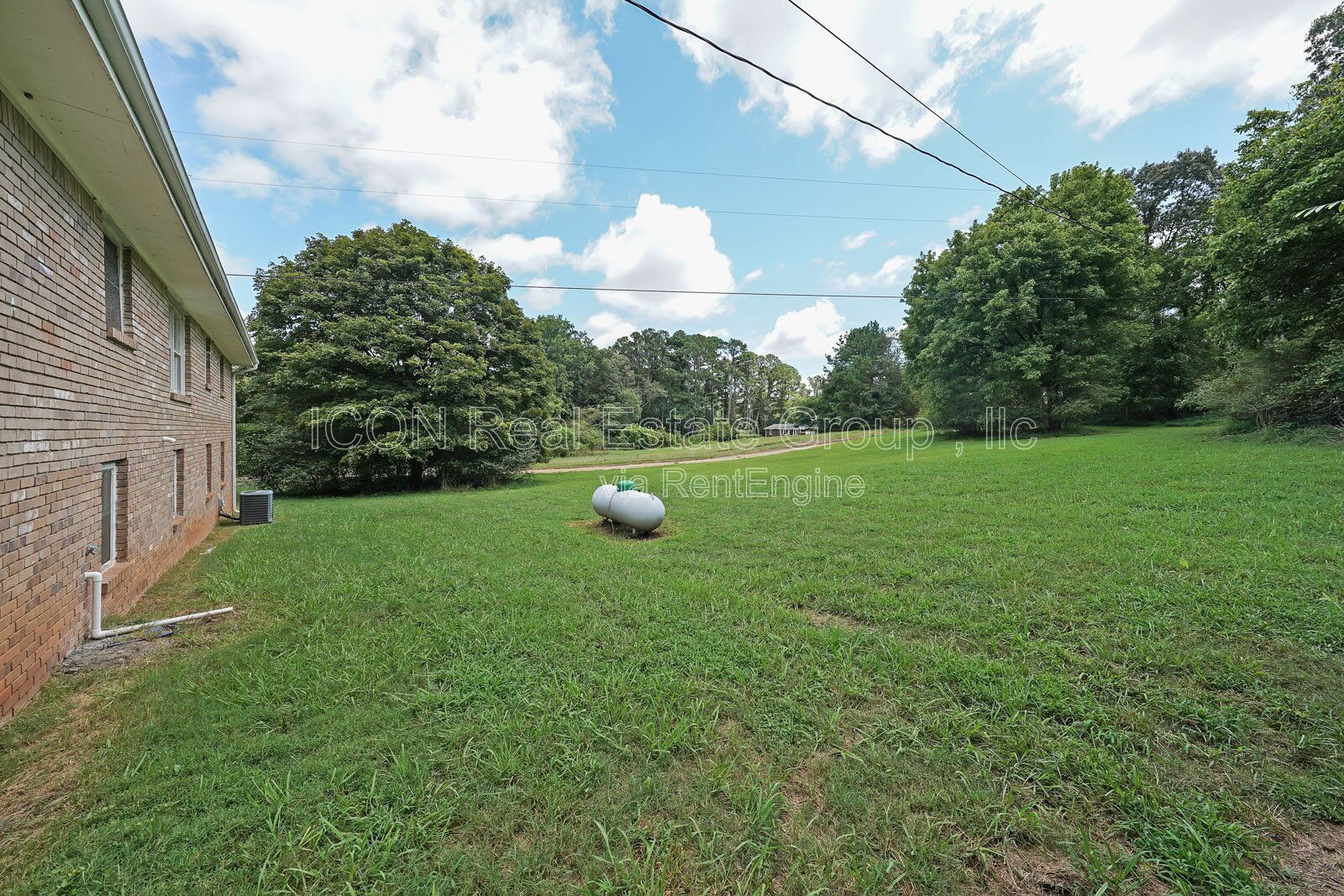 3/1 Ranch home on 4 Acres close to shopping and dining in Canton! property image