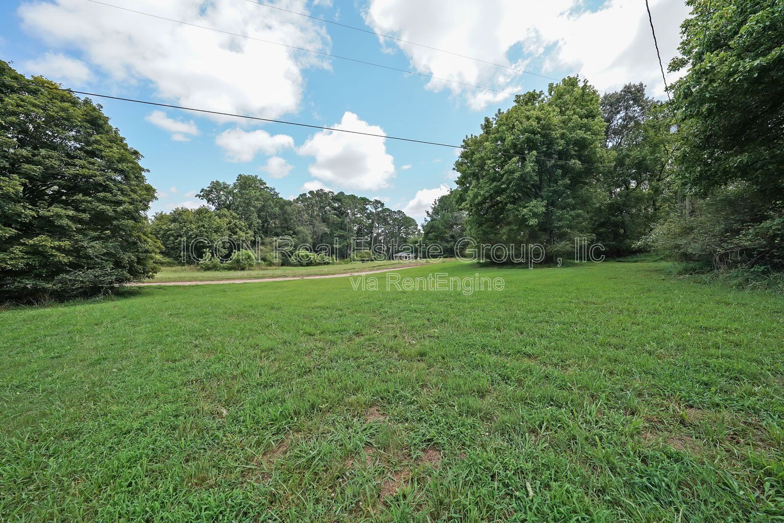 3/1 Ranch home on 4 Acres close to shopping and dining in Canton! property image