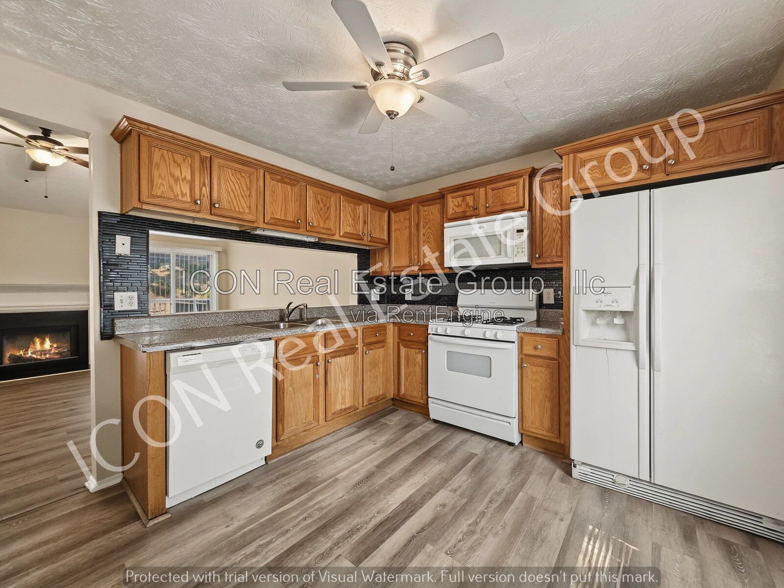 3 or4-Bed Family Home in Marietta with Spacious Layout & 2.5 Baths with fenced yard and cul de sac lot property image