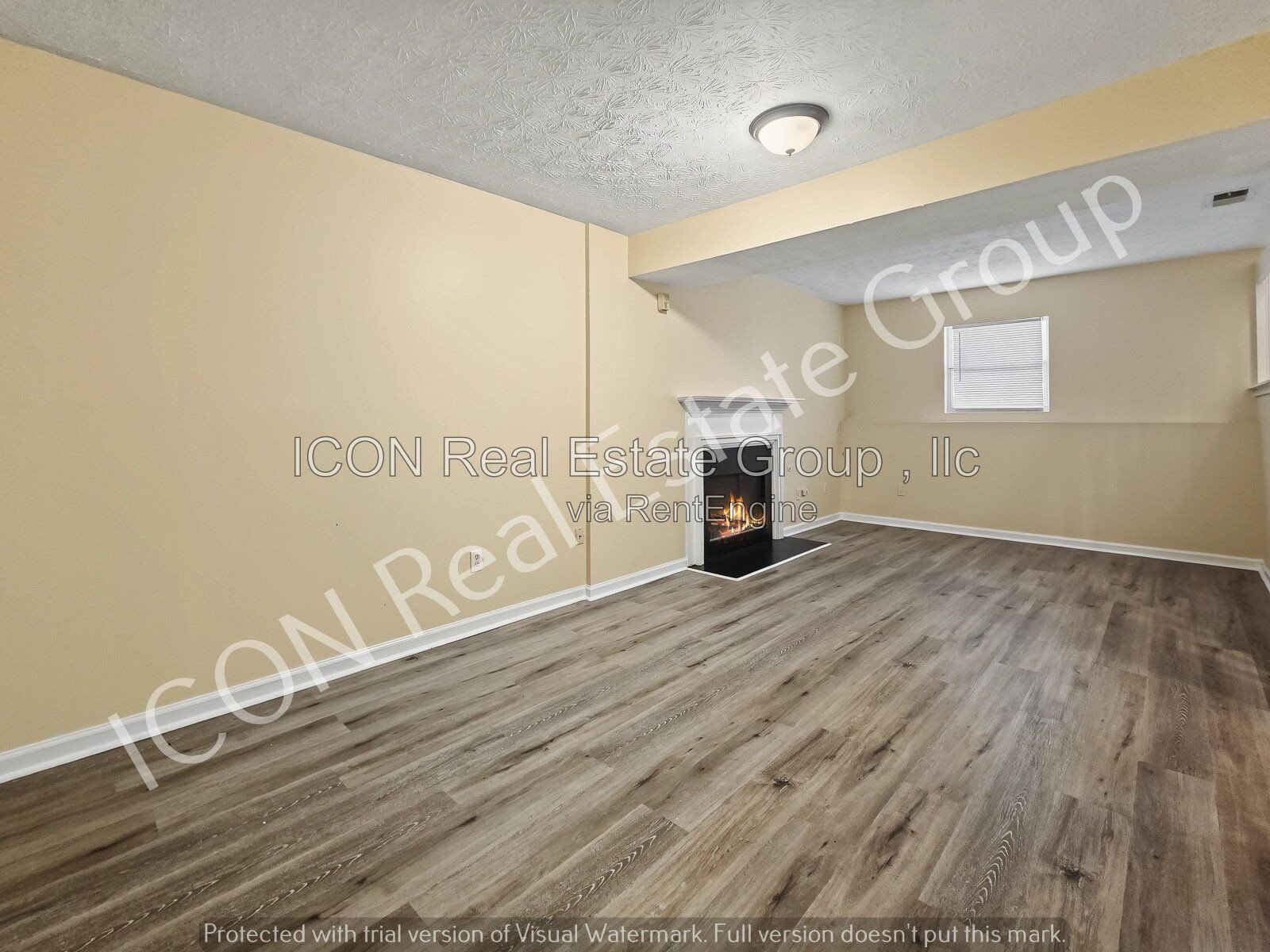 3 or4-Bed Family Home in Marietta with Spacious Layout & 2.5 Baths with fenced yard and cul de sac lot property image