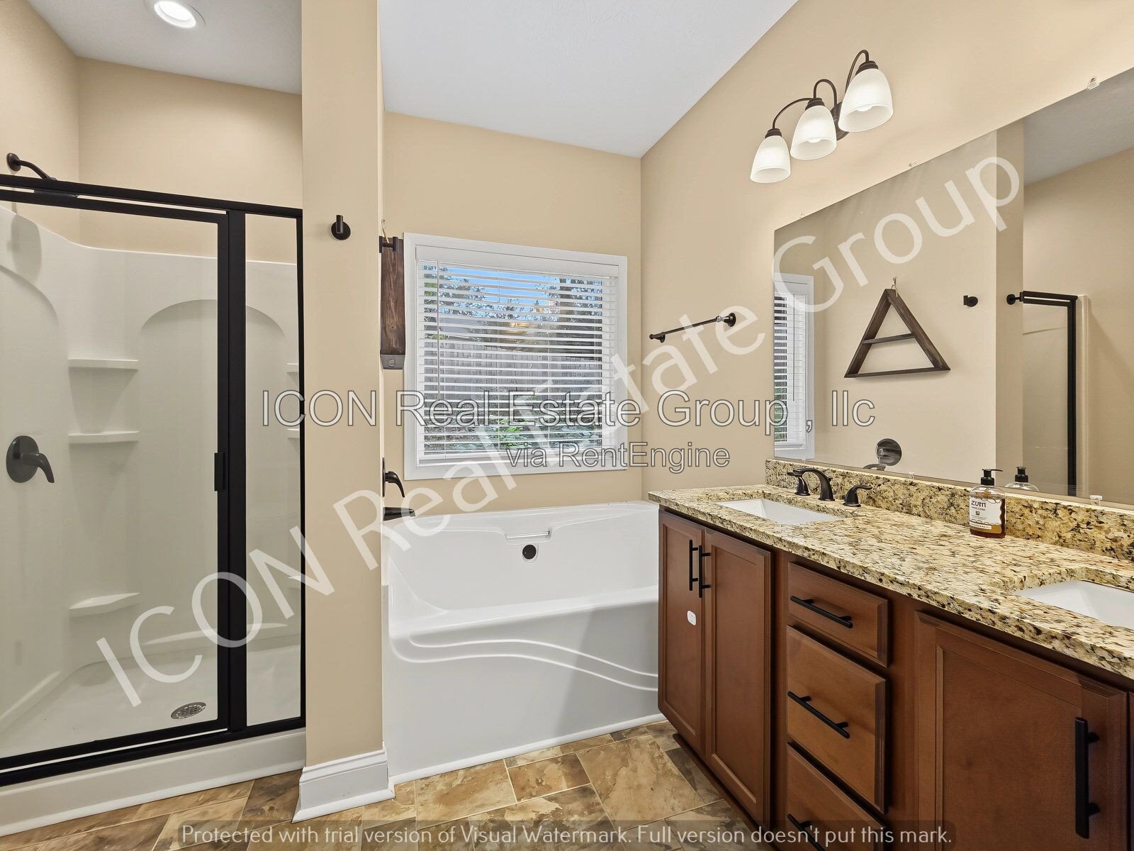 3/2 Ranch home on large lot! property image